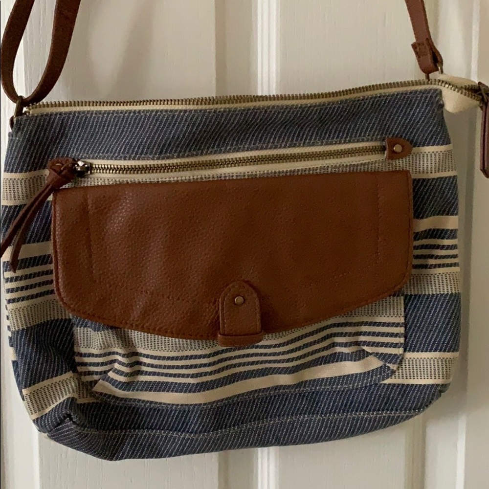 Handbag - Picture 2 of 2